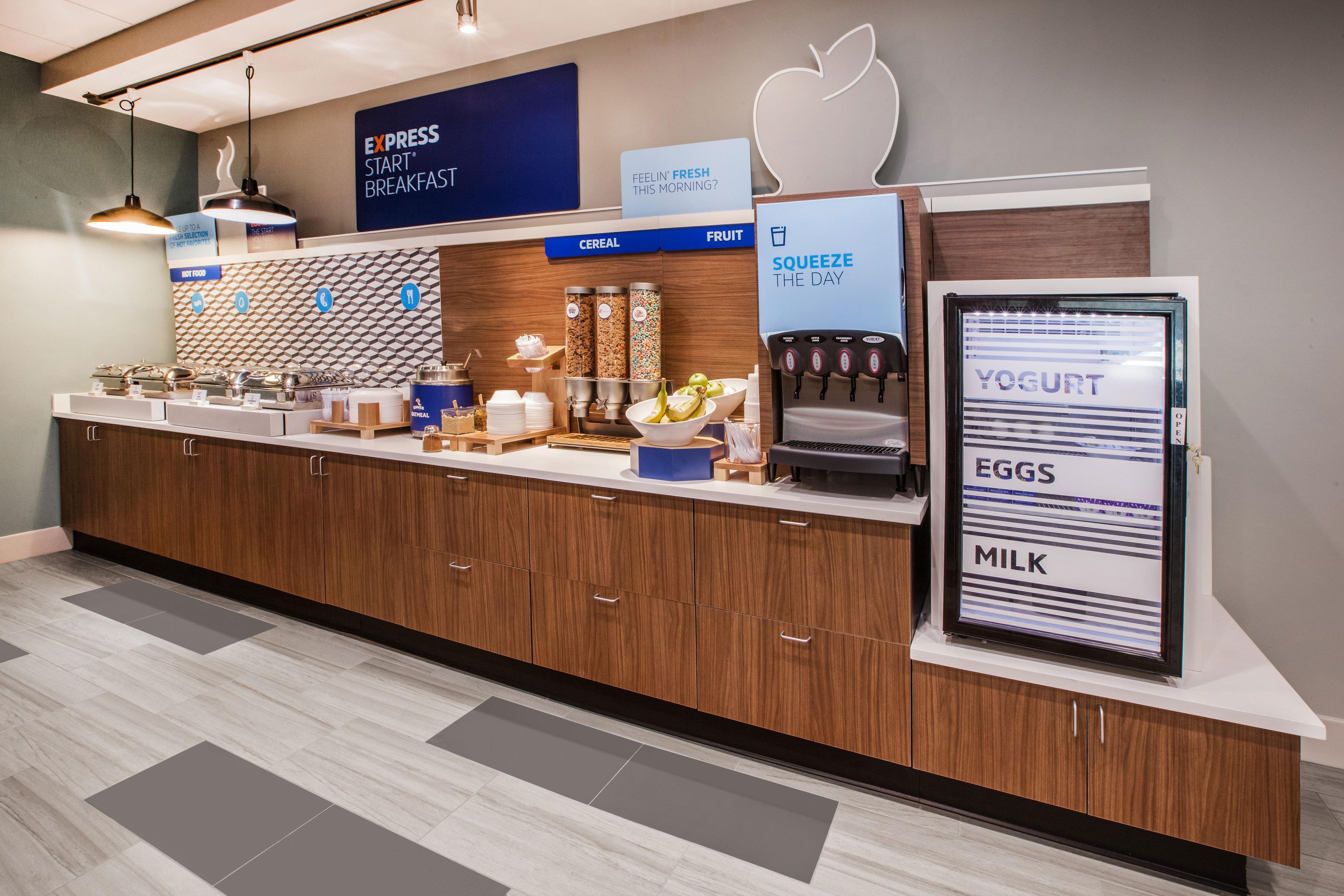 Holiday Inn Express & Suites Springfield By Ihg Dış mekan fotoğraf