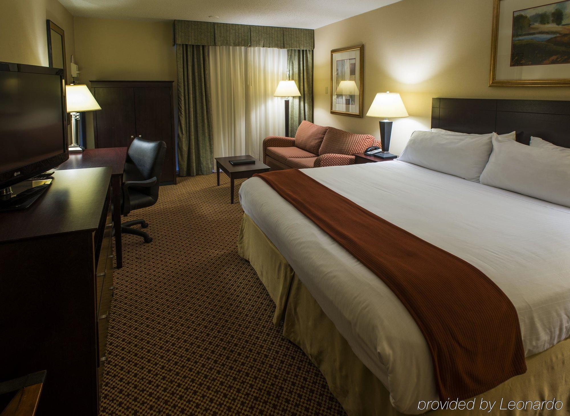 Holiday Inn Express & Suites Springfield By Ihg Dış mekan fotoğraf