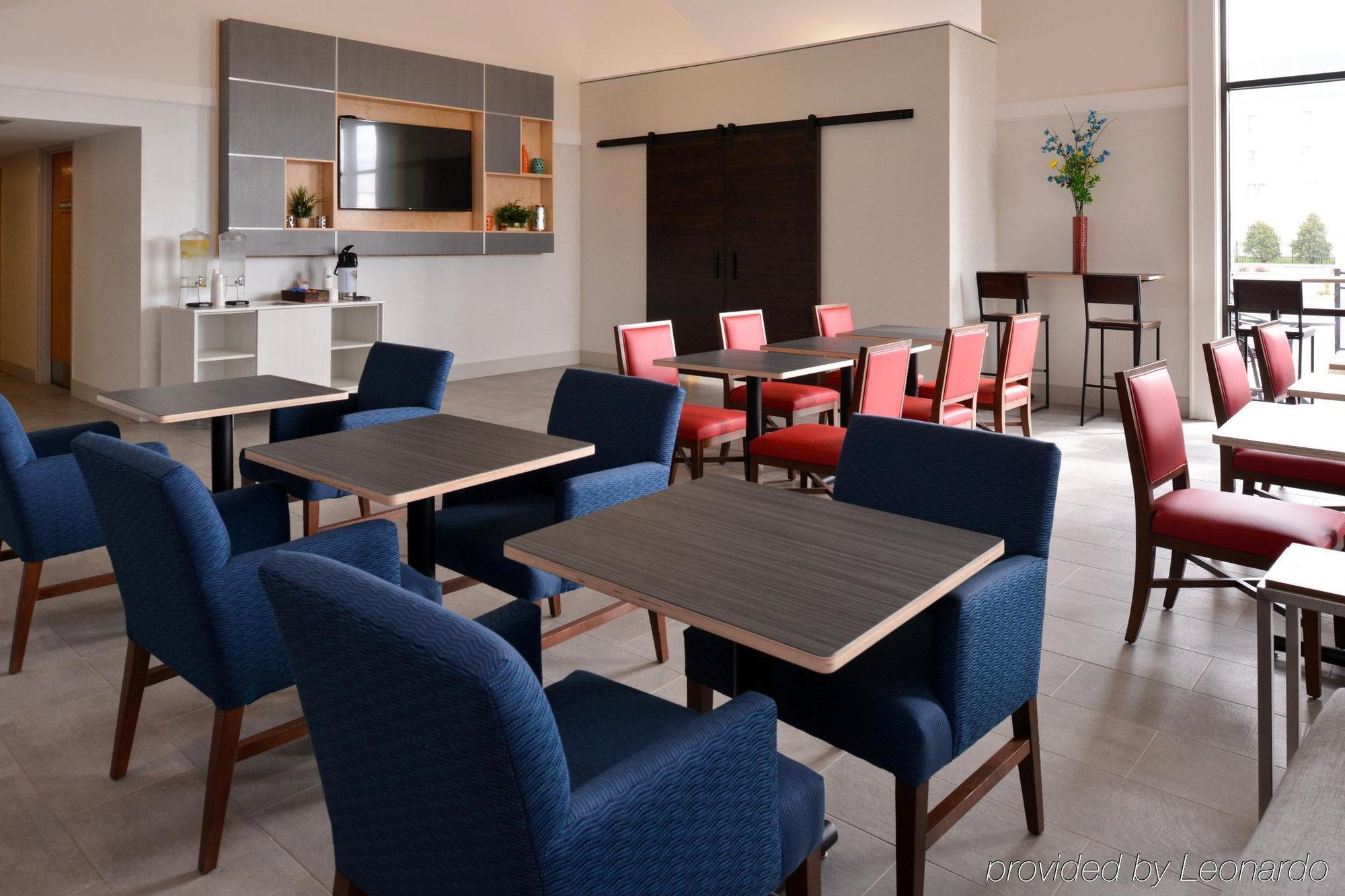Holiday Inn Express & Suites Springfield By Ihg Dış mekan fotoğraf